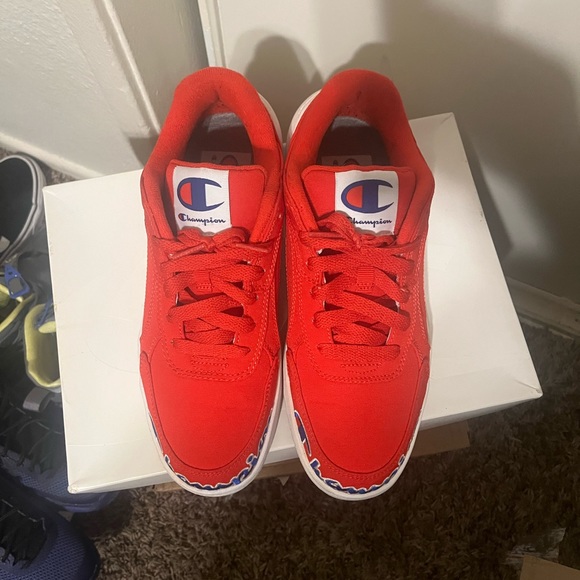 champion Super C Court size 8.5 and K-Swiss classic size 8 - Picture 5 of 9